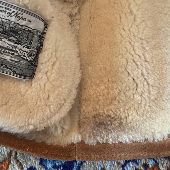 Shearling coat - Picture 8 of 14